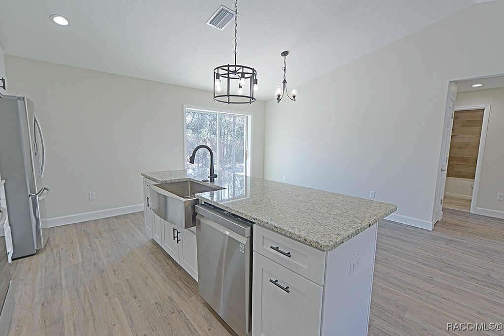 9715 N Wayland Avenue, Citrus Springs, New York image 11