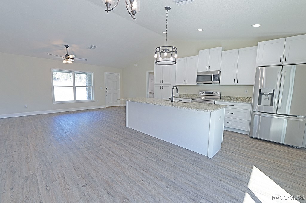 9715 N Wayland Avenue, Citrus Springs, New York image 8