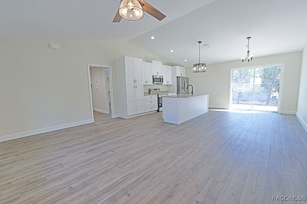 9715 N Wayland Avenue, Citrus Springs, New York image 5