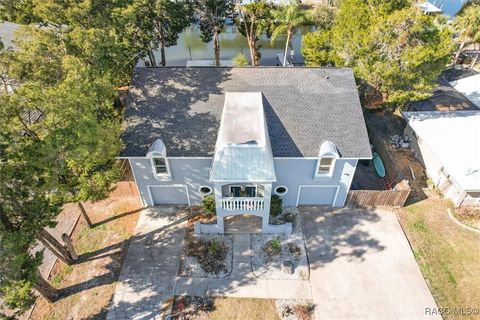 A home in Crystal River