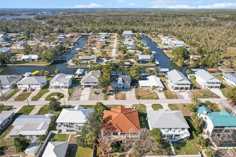 A home in Crystal River