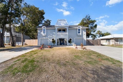 A home in Crystal River