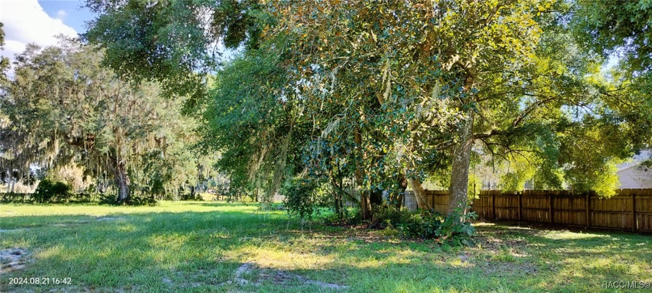 7936 E Gospel Island Road, Inverness, Florida image 7