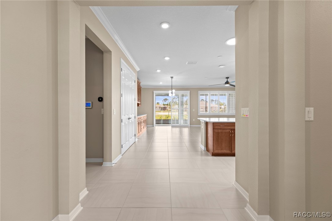 9262 SW 102nd Avenue Road, Ocala, New York image 3