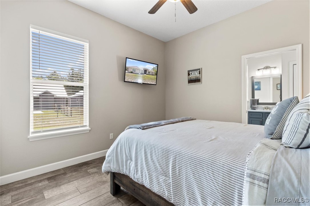 5888 W Corral Place, Beverly Hills, New York image 39