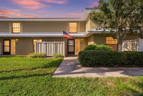 Condo For Sale - 11549 W Bayshore Drive<br/> Crystal River, FL 34429