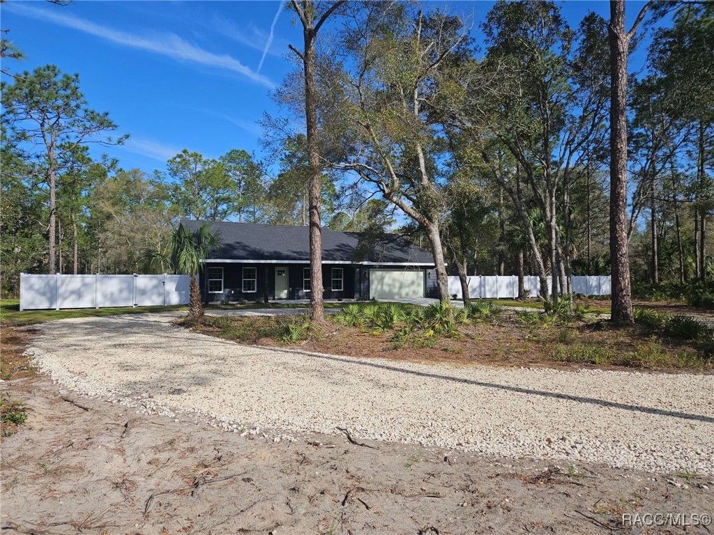 listing image 0