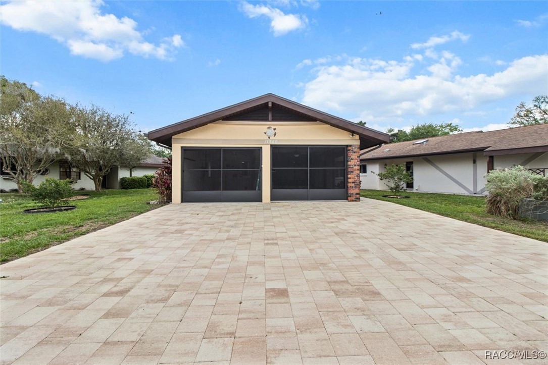 11546 W Clubview Drive, Homosassa, New York image 2