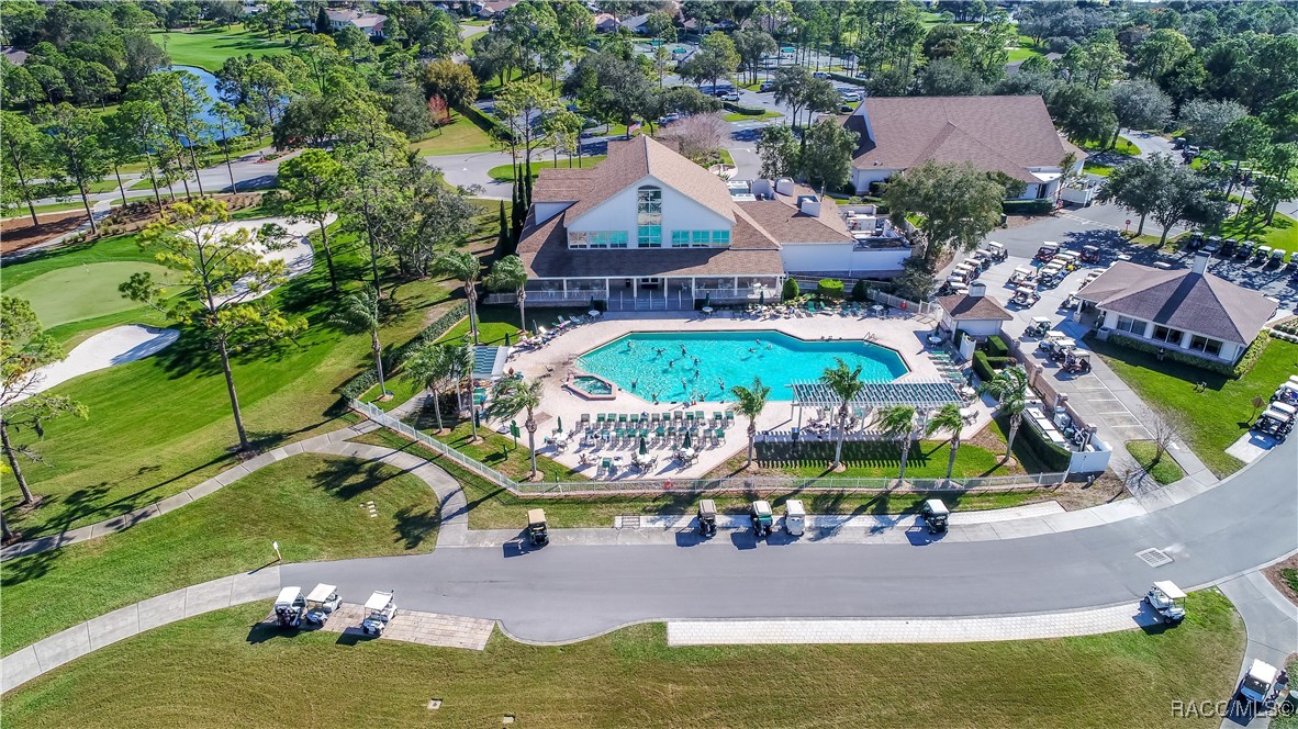 6732 Oak Cluster Circle, Spring Hill, Florida image 43