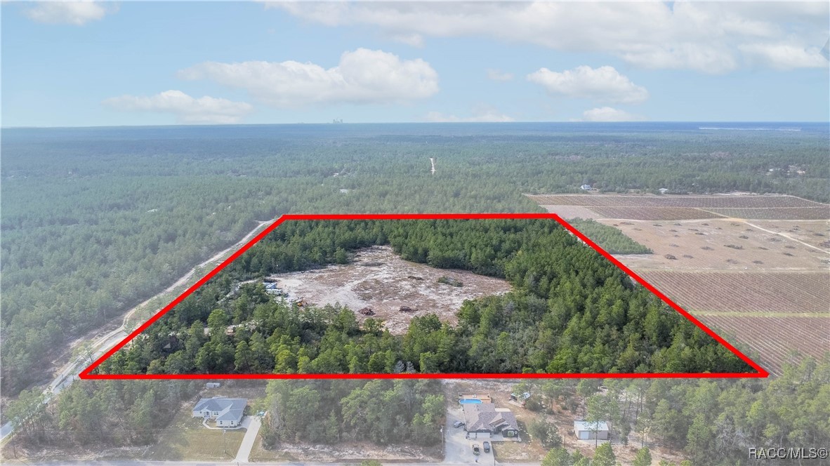 4521 W Gallagher Street