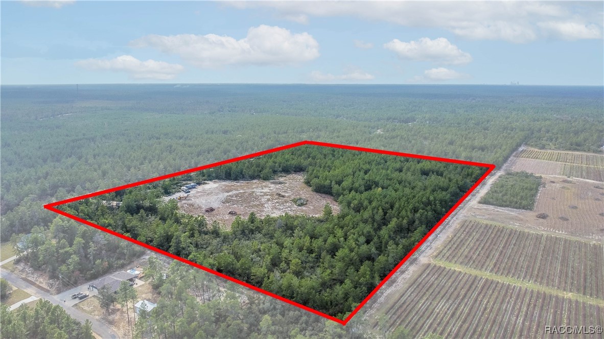 4521 W Gallagher Street