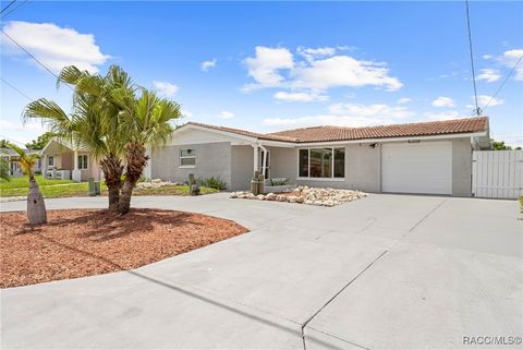 Condo For Sale - 12629 2nd Isle<br/> Hudson, FL 34667