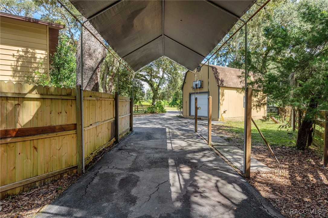 7972 S Four Oaks Point