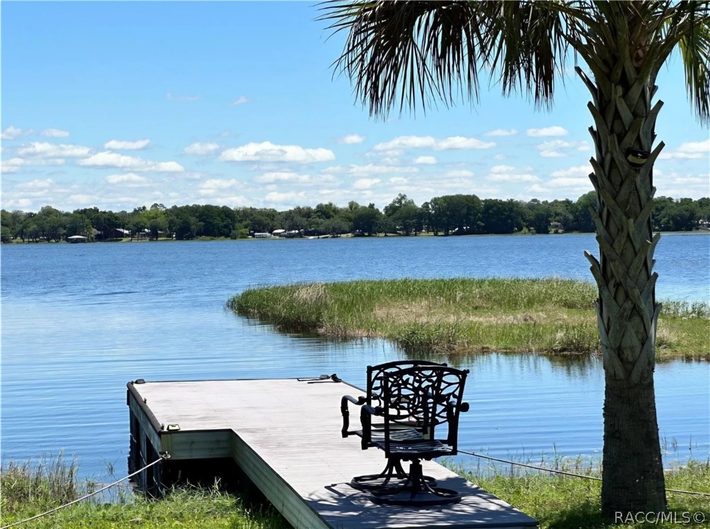 2989 N Aquaview Terrace