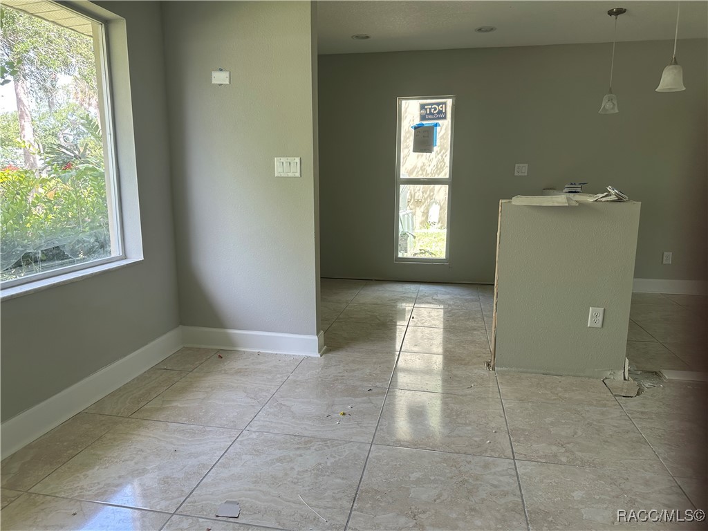 11334 W Bayshore Drive, Crystal River, Florida image 6