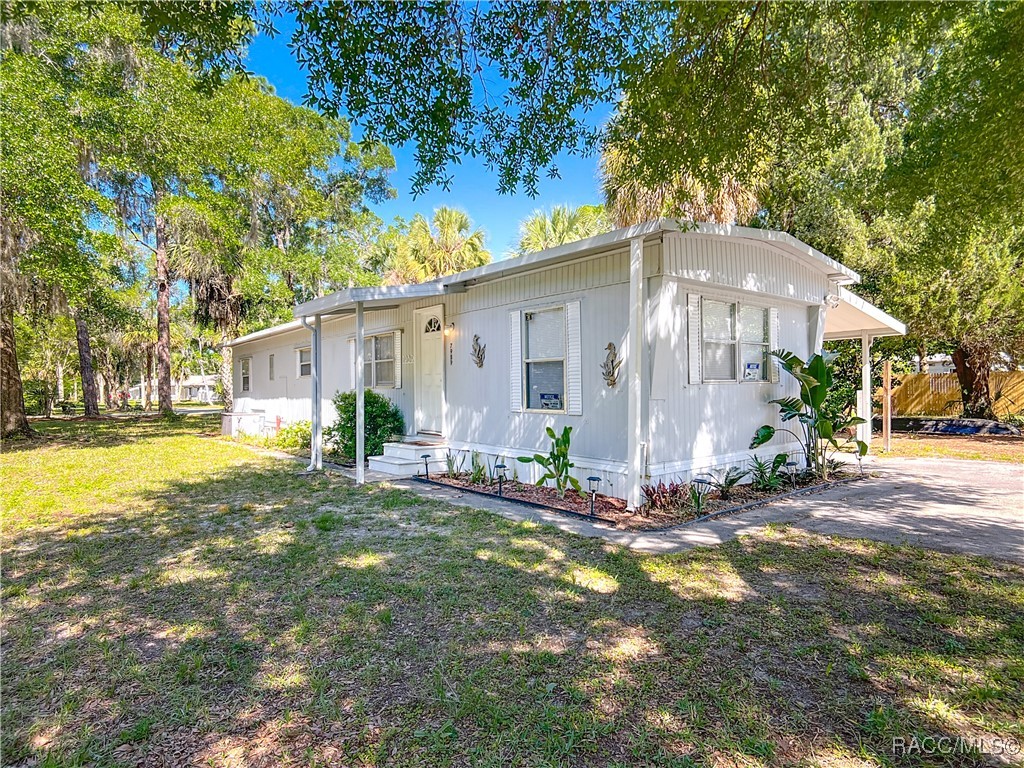 7989 W Longfellow Street, Homosassa, New York image 1