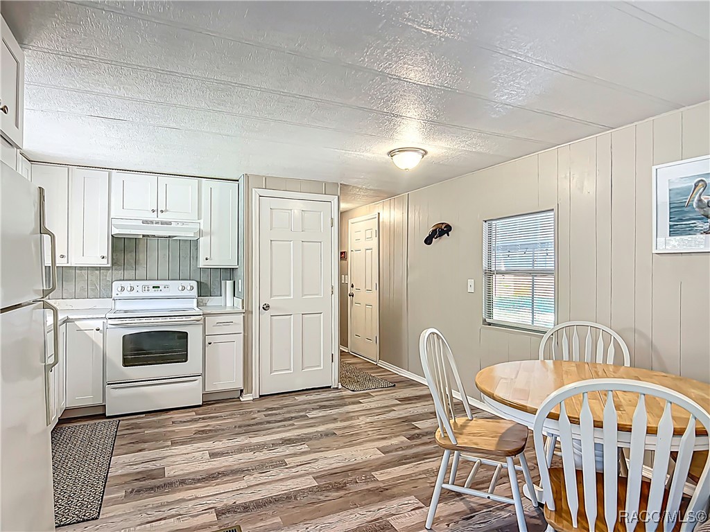 7989 W Longfellow Street, Homosassa, New York image 6