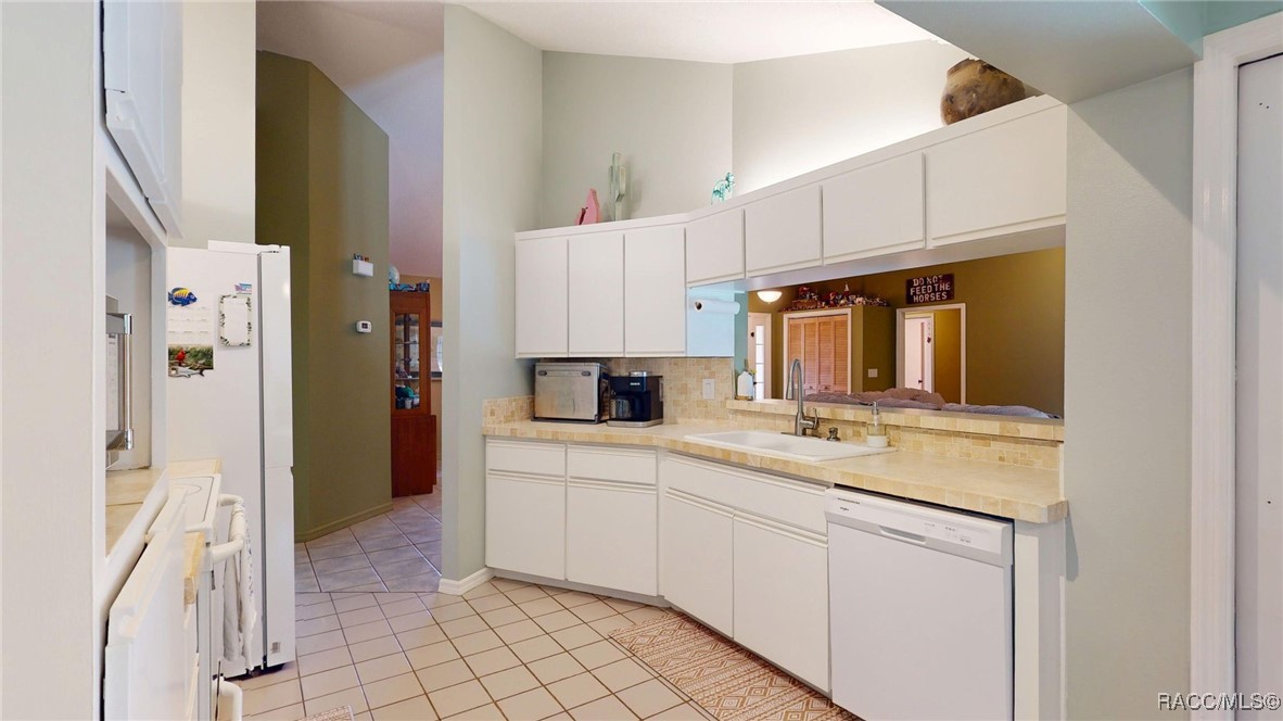 826 E Gaines Lane, Hernando, Florida image 19