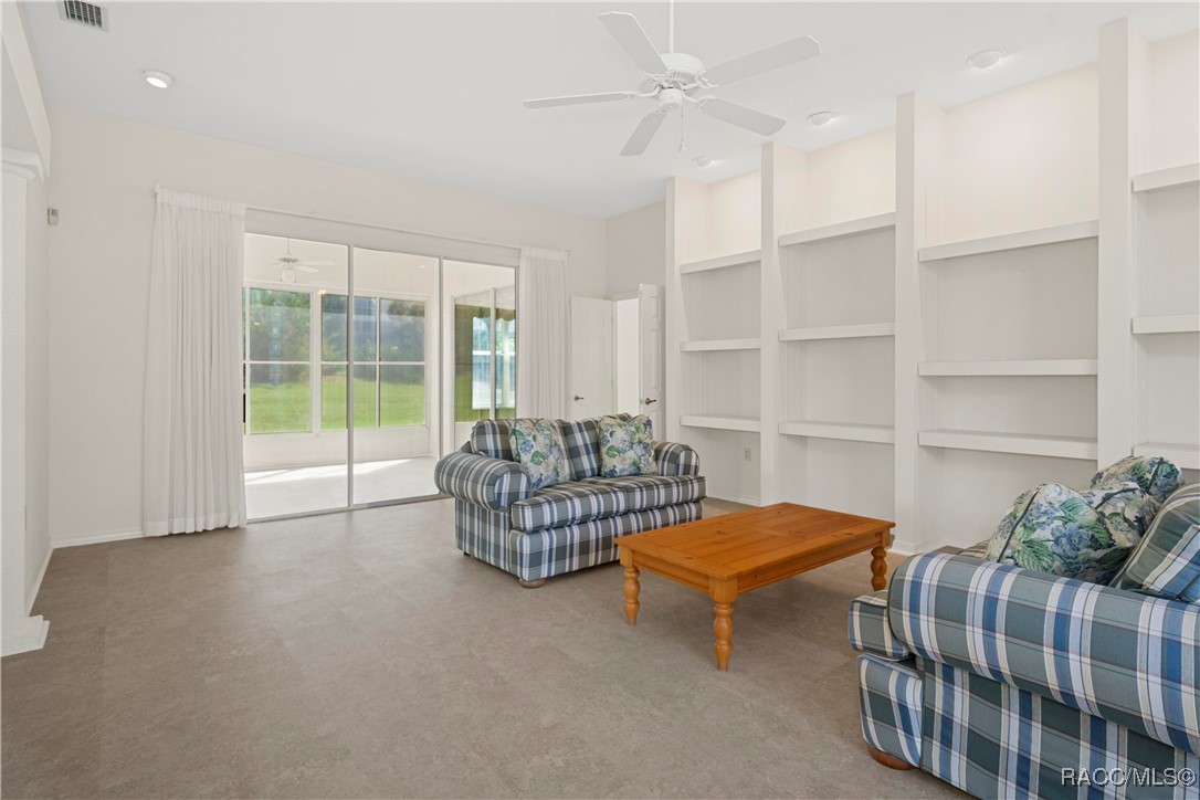 118 W Honey Palm Loop, Beverly Hills, New York image 7