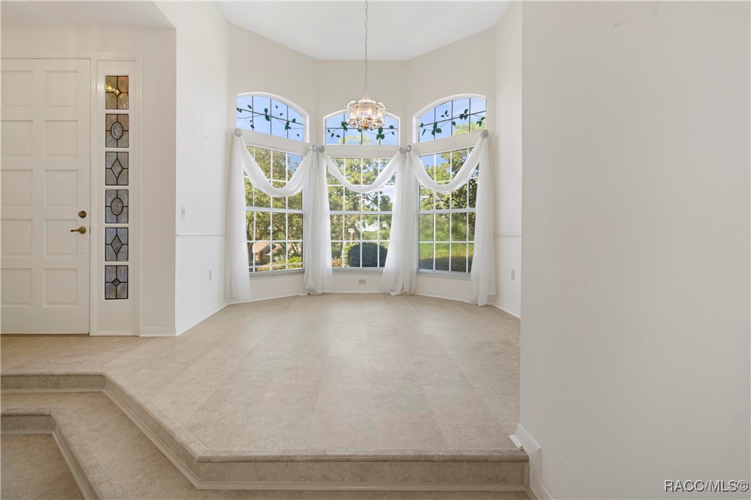 118 W Honey Palm Loop, Beverly Hills, New York image 13