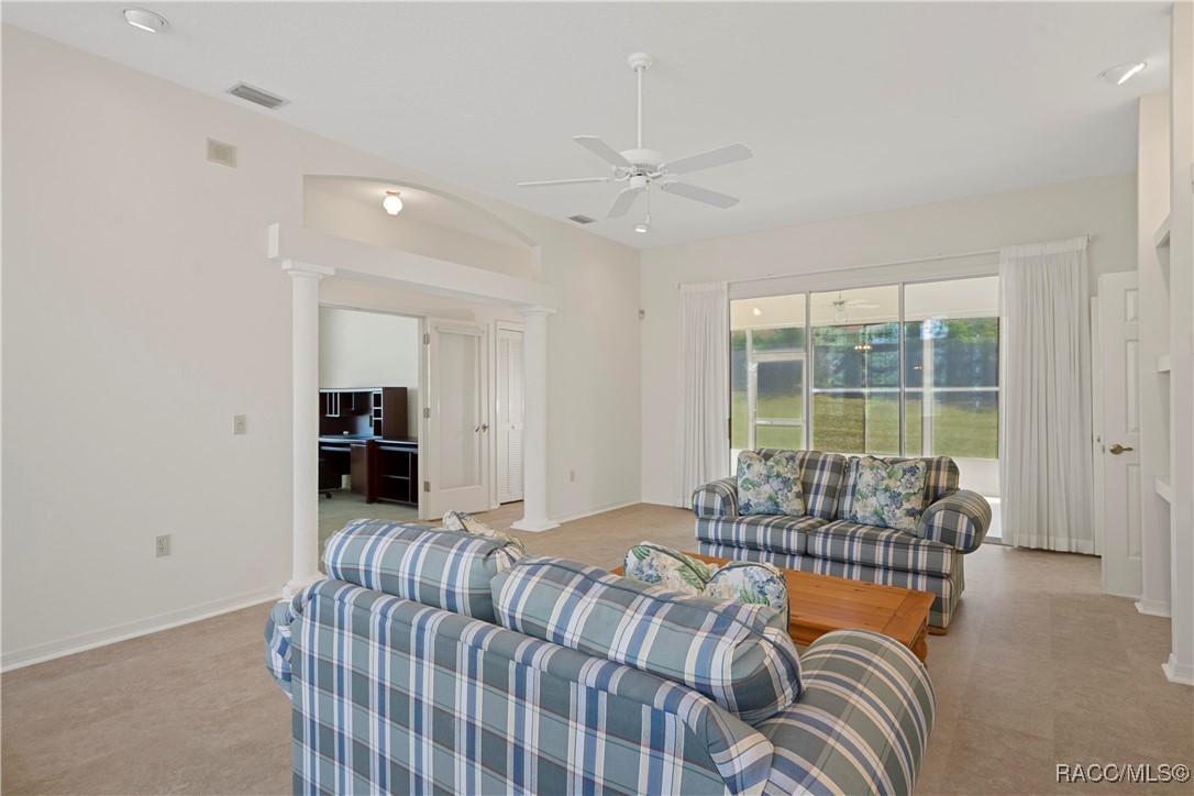 118 W Honey Palm Loop, Beverly Hills, New York image 4