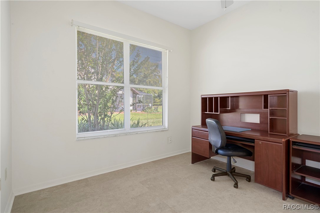 118 W Honey Palm Loop, Beverly Hills, New York image 36