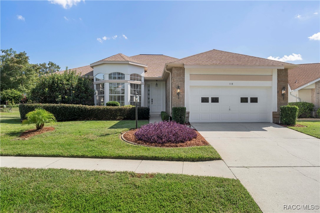 118 W Honey Palm Loop, Beverly Hills, New York image 3