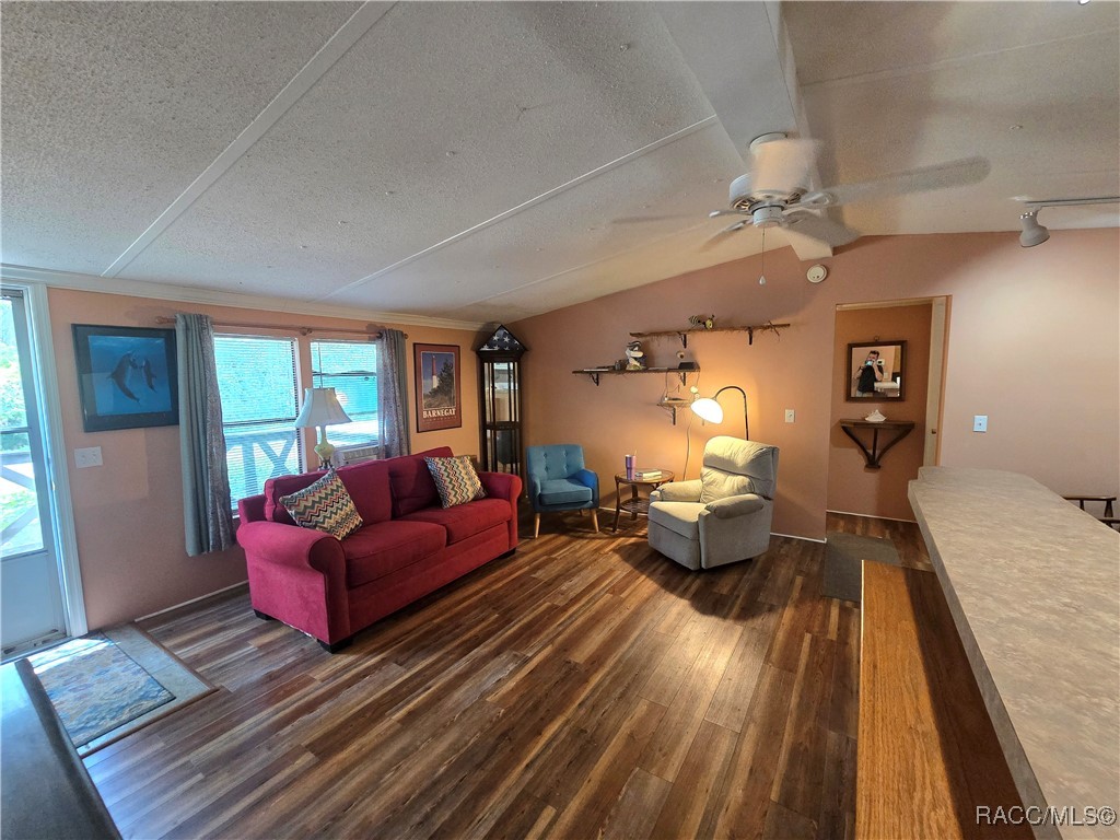 8009 E Peacock Lane, Floral City, New York image 15