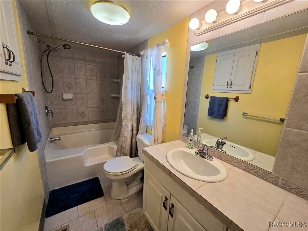 8009 E Peacock Lane, Floral City, New York image 28