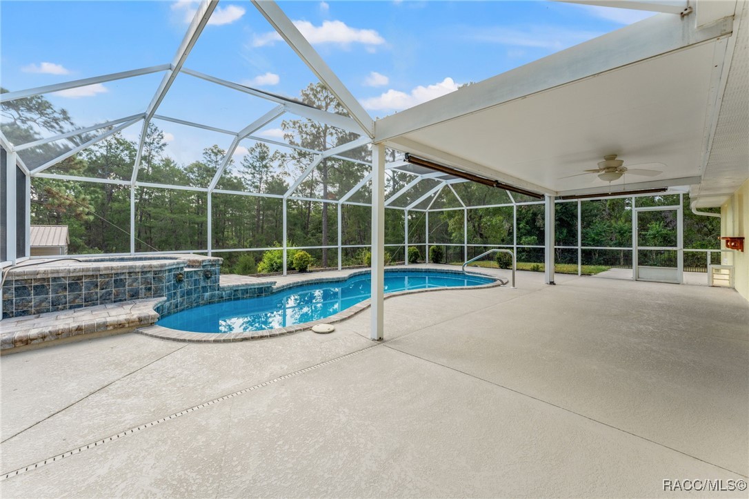 5851 N Hazelwood Drive, Beverly Hills, New York image 33