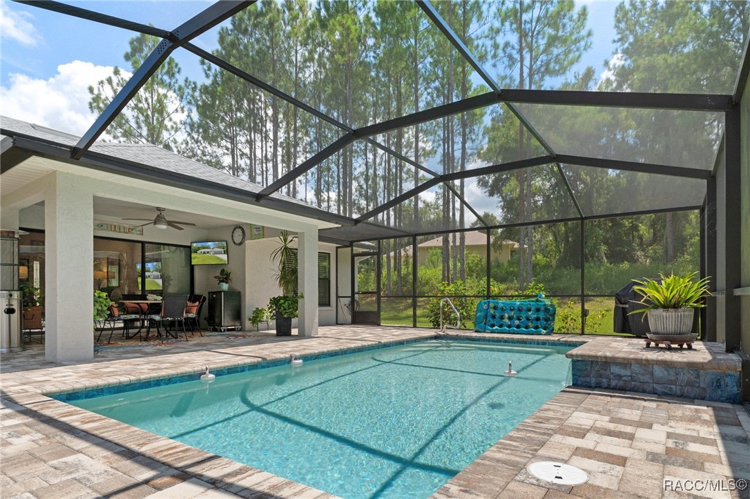 3392 N Canterbury Lake Drive, Hernando, Florida image 3