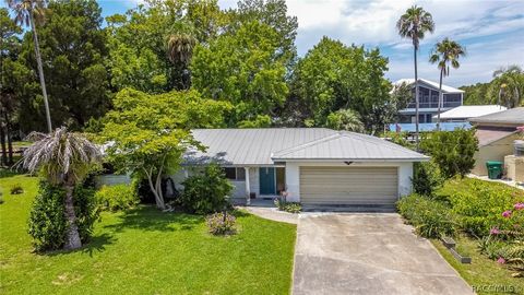 A home in Crystal River