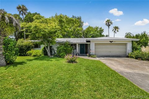 A home in Crystal River