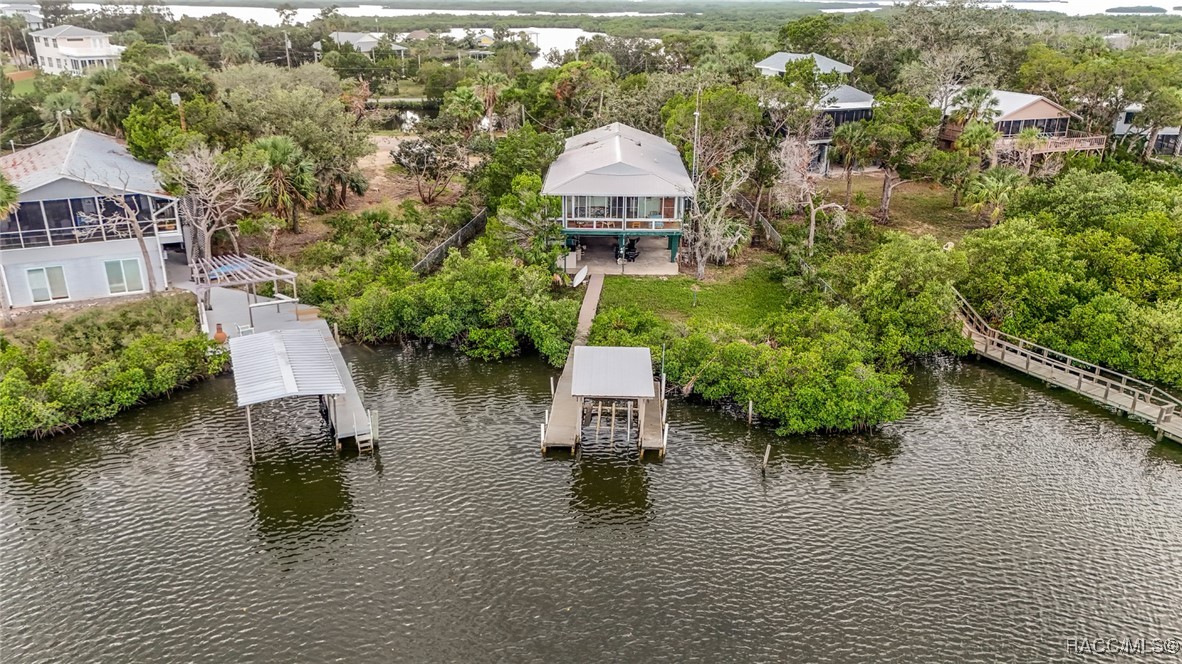 581 N Lake Circle, Crystal River, Florida image 8