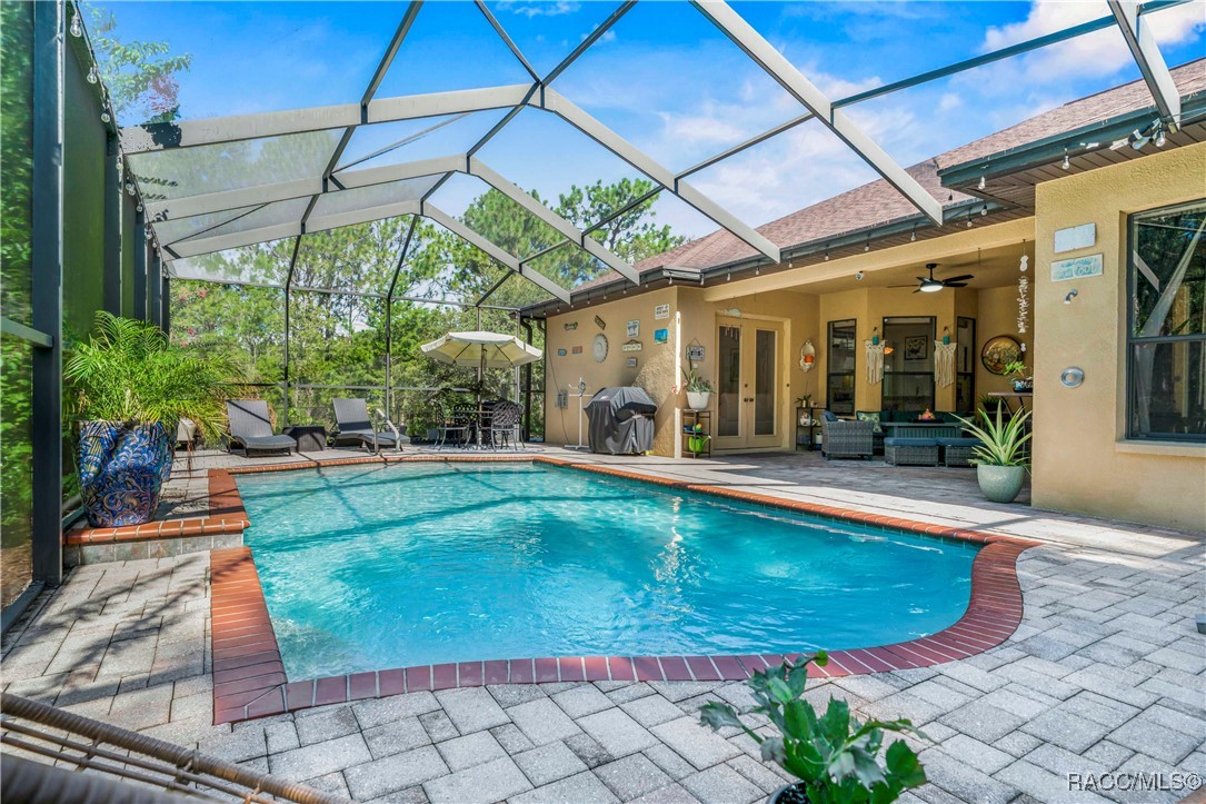 4878 W Puma Lane