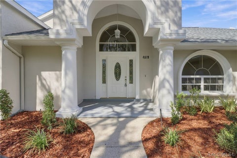 Homes For Sale - 4570 N Elkcam Boulevard<br/> Beverly Hills, FL 34465
