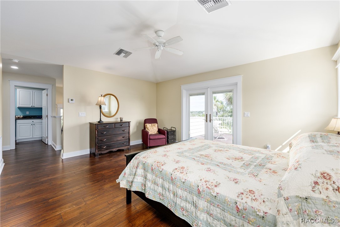 14211 W Saint Martins Road, Crystal River, New York image 23