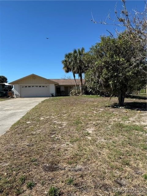 A home in Crystal River