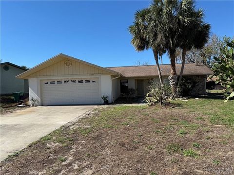 A home in Crystal River