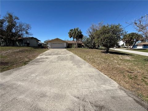 A home in Crystal River