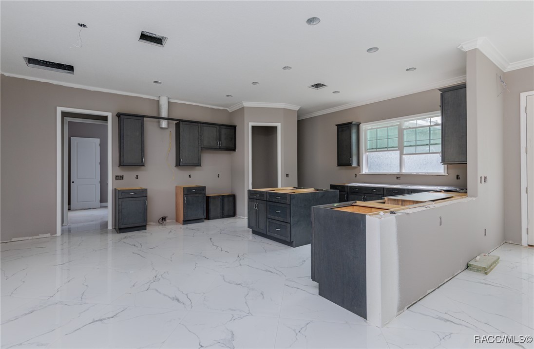 6055 W Rio Grande Drive, Beverly Hills, New York image 6