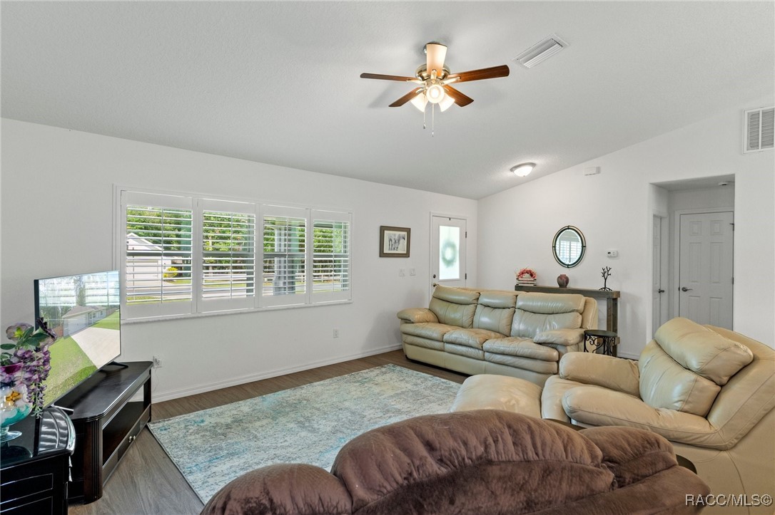 5414 S Utopia Terrace