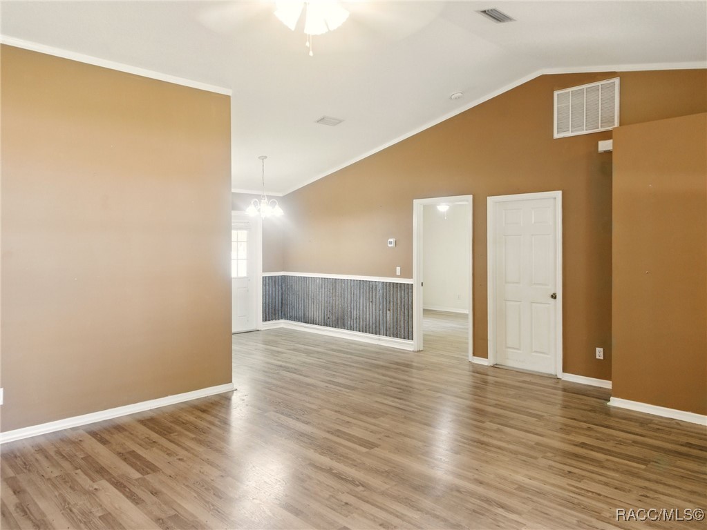 8599 N Messina Loop, Crystal River, Florida image 6