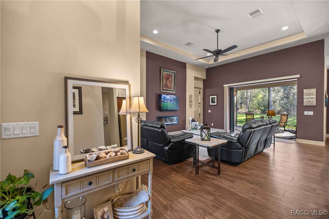 4040 N Little Dove Terrace, Hernando, Florida image 11