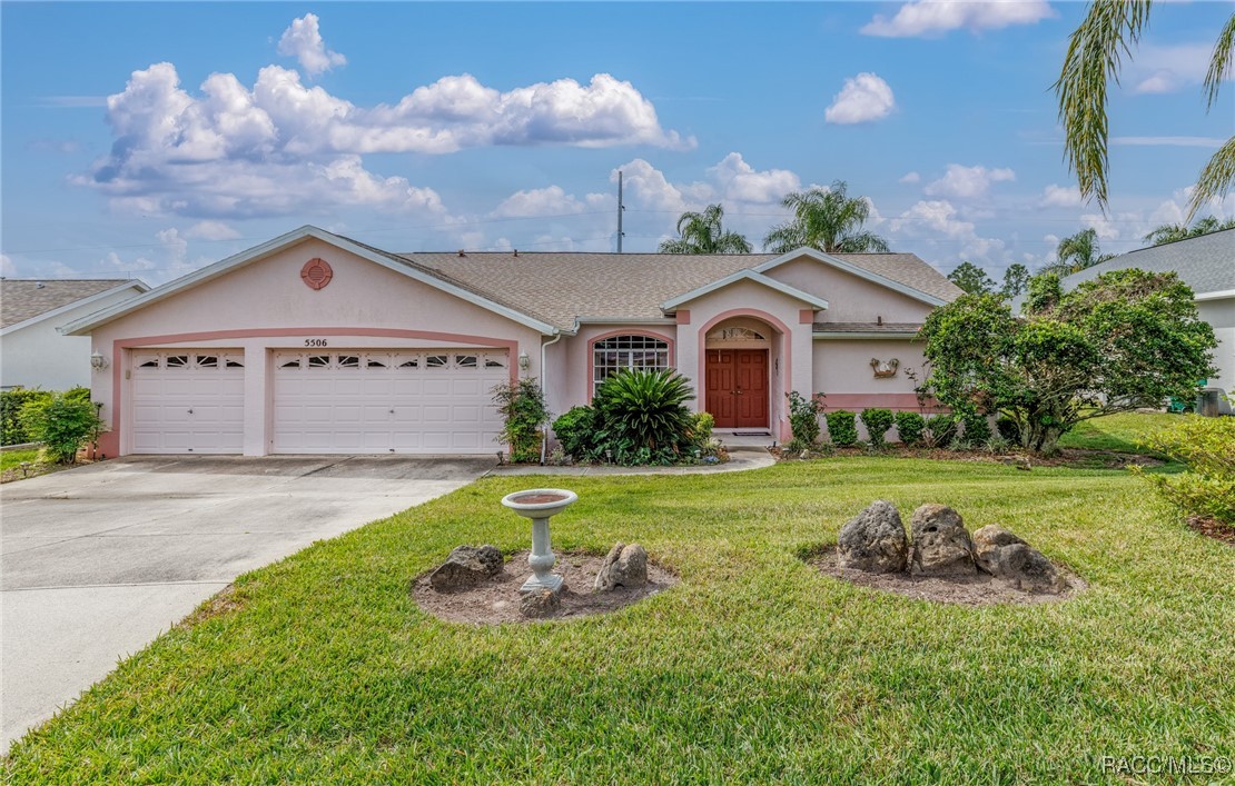 5506 W Dayflower Path, Lecanto, New York image 1