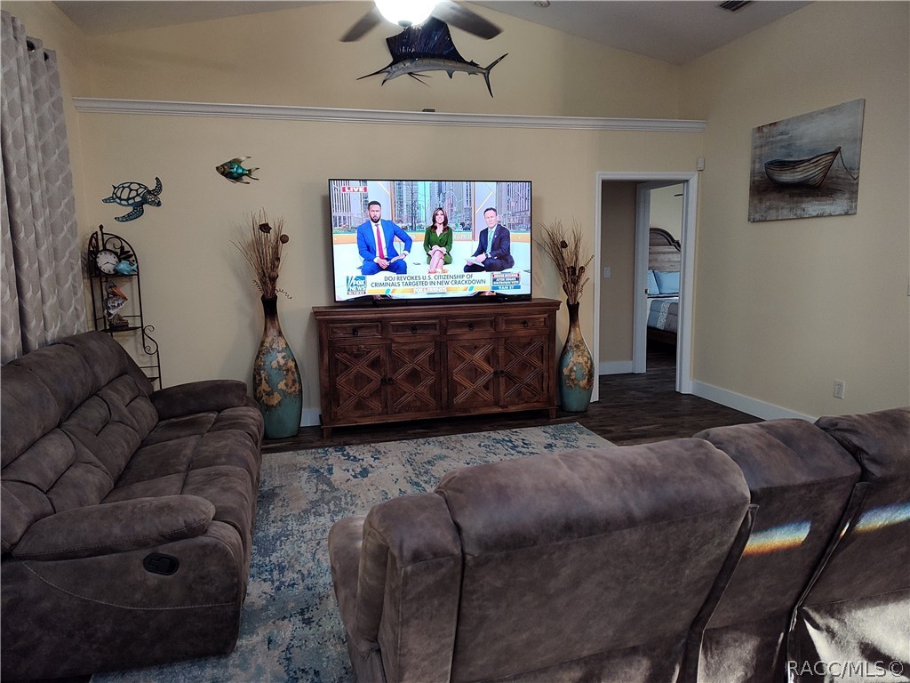 8302 N Marinazzo Terrace