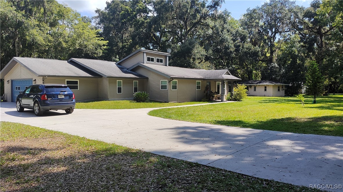 2409 N Junglecamp Road, Inverness, Florida image 1