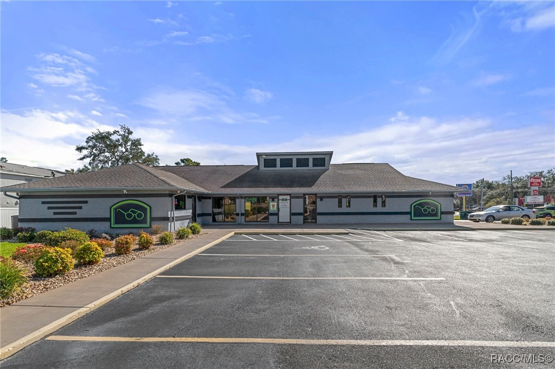 2332 Highway 44 W