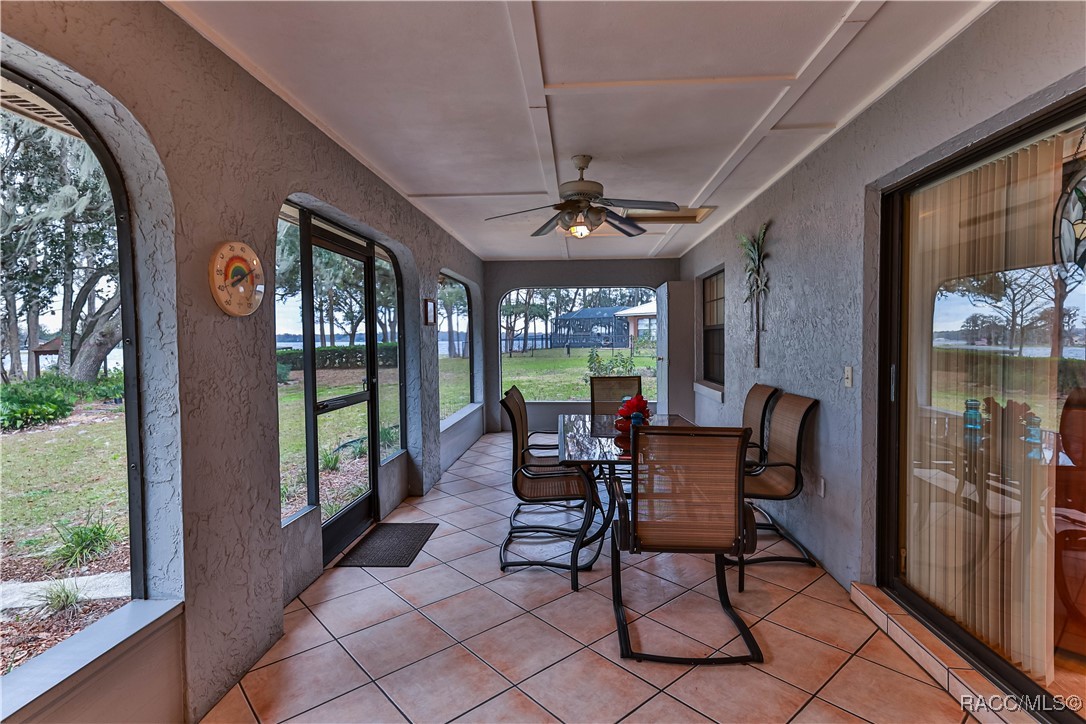 1090 S Chateau Point, Inverness, Florida image 22