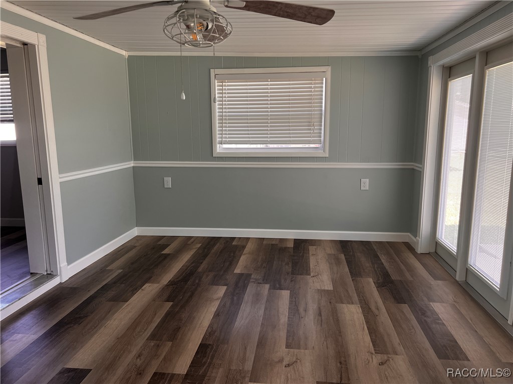 305 Bryant Avenue, Floral Park, New York image 35